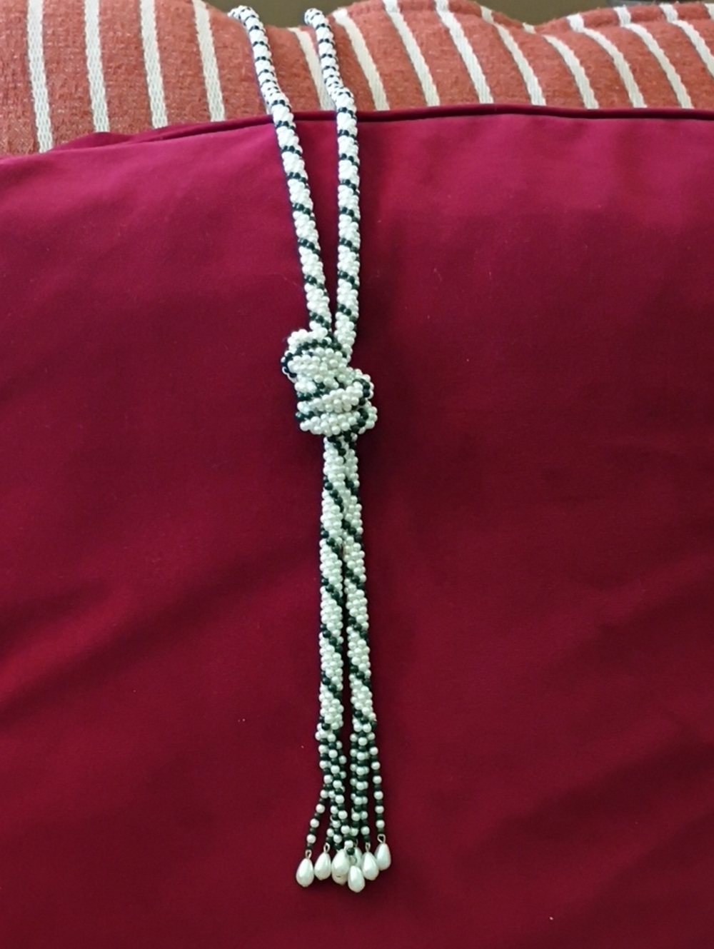 Black and White Beaded Lariat Necklace